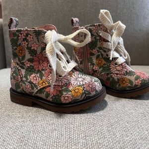 Cat and jack girls boots